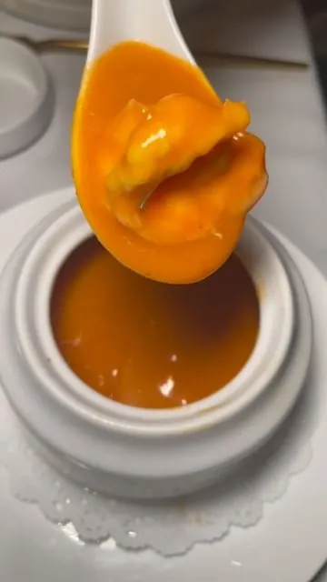 Keeping the soup season theme going with this banger from @mitoasianfusion.  You can get this delicious soup as part of their $25 lunch special (included with some delicious ribs and sushi rolls that we’ll save for another post).

Phenomenal food, at