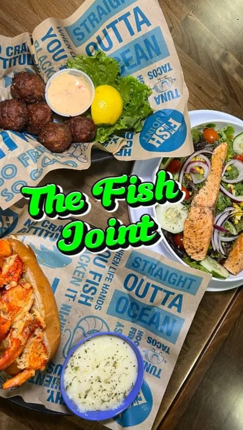 South Florida Foodies 

Have you gotten a chance to visit @the_fishjoint located in Coral Springs or CoconutCreek ?

Missing out on some good seafood dishes ? No worries at all . Check out this place !!. I Got a chance to visit and let’s say it was d
