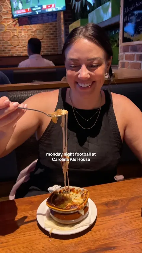 I came for the food, Phil came for the food & the football 🏈

what we recommend ordering on your next visit to @carolinaalehouse :

✨ pretzels to share 
✨ French onion soup is a must try anywhere 
✨ Carolina style bbq wings 
✨ any burger YUM
✨ any I