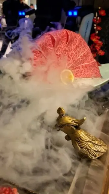 I’ve found one of the best, premier, ALL YOU CAN EAT HOTPOT experiences here in Chicagos south loop and it’s at @wagyuhousebyxpot ! 

Everything here is superior quality - the meats, the service and the ambiance. Their A5 Wagyu beef is FLOWN IN DAILY