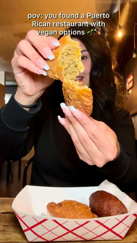 The shrimp and meat empanadas are delicious, as is the relleno and for dessert the cream cheese flan is the perfect sweet treat! 

➡️ You can find vegan options for all the dishes ordered in this video. 🌱

📍1646 W 18th St, Chicago, IL 60608

.
.
.
