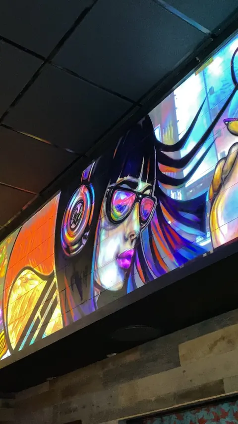 Name a Asian spot with Kareoke AND Anime🔥😱
•
•
•
👉🏽 The food and ambiance at @kapownoodlebar made me say KAPOW! From the artwork to the interior design and tasty dishes, I’m obsessed. When you visit, tell them Gg Thrive Guide guided you there (PS