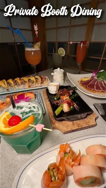 🍱 PRIVATE BOOTH SUSHI EXPERIENCE 🍱

FuGaKyu will transport you to Japan. 🌸 With gorgeous decorations, star lights, a koi pond, and private booths with tv’s. FuGaKyu right by Boston will elevate your next sushi experience! 🍣🍤 Everything here is s