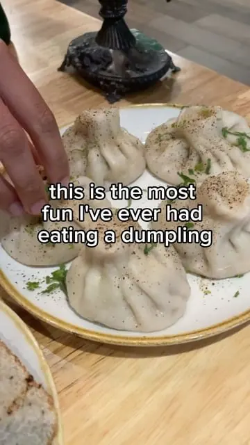 I always love trying new dumplings! 🥟 my visit @bevrifood was so much fun - everything was colorful and delicious! 

#southbayeats #bayareafoodie #bayareafood #bayareafoodblogger #bayareaeats #losaltos