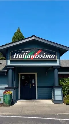 📌 What’s your favorite Italian restaurant outside of Italy? 🍝🍕🍽️🤤

⏰📫 Follow @lawyer.traveler.dreamer for more Seattle recommendations! 🔆💌

🇮🇹 A Visit to Italianissimo Ristorante in Woodinville,WA 🇺🇸

Last weekend, we decided to give Ital