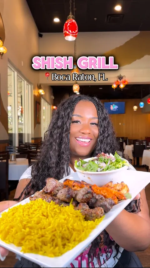 Craving authentic Middle Eastern flavors? @shishgrillboca in Boca Raton, FL, is where it’s at! 🌟 Everything here is 100% Halal and made with love. I started with their delicious appetizers (Falafel , anyone?), and the mixed grill platter stole the s