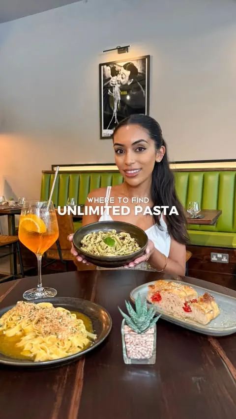 UNLIMITED pasta in London!! 🍝😋

@officina00 offer the most dreamy brunch - unlimited pasta & drinks/spritz (including a starter) from £39pp ✨🫶🏽

The starter you MUST try is their Panko Lasagne with Truffle, Aged Provolone & Aioli Mayo, these shou