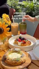 Such a prettyyy Halal brunch spot in central London 🌻

🍊Their honey toast + orange zest was incredible, a must-try

🥐 Not to mention the pastries - freshly baked, and all so delicious 

🥞 To top it off, their meat is Halal and they have so many s