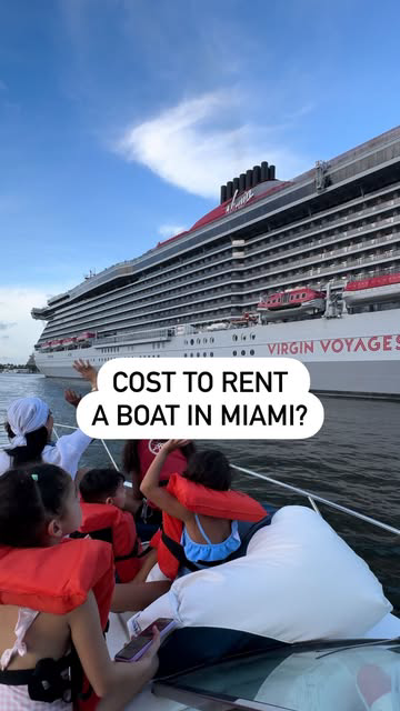 If you haven’t enjoyed a boat ride in Miami, here’s what it costs and what to expect. 

The route begins on the Miami River, passing through downtown, and arrives at Bayside for photo opportunities. As you continue sailing through the bay, the views 