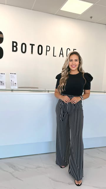 Come with me to get Botox @botoplaceusa new location 🥰  If you have been thinking about getting Botox this is your sign to go for it.
✅ Service 10/10
✅ location 10/10 
✅ results 10/10 

If you have any questions about my experience with Botox leave 