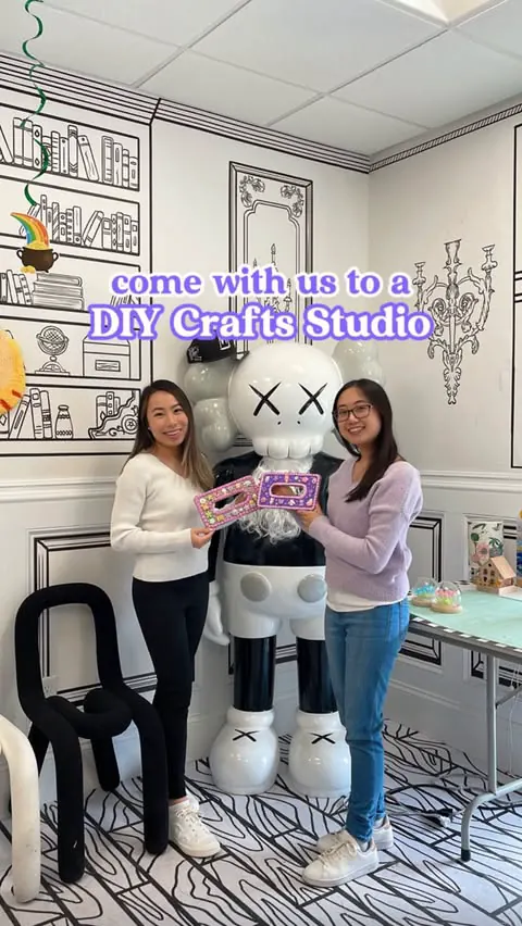 📌🎨✨If you’re looking for a date idea, solo activity, or somewhere to take the kids, check out 📍Crafts Zone, Brookline, MA!

✨There are 20+ DIY projects (starting from $20)
✨🎨DIY projects offered include rug tufting, fluid art, dried flower frame 