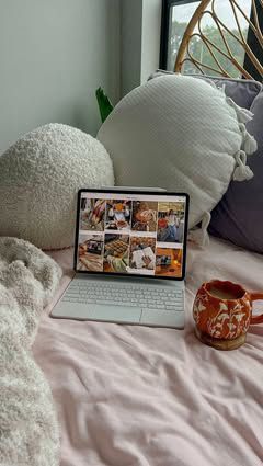 hehehe I can’t wait🧡🎃🍂

Also the only thing getting me through this move🙃
—
#thehealthyavo #fall #fallaesthetic #pumpkinspice