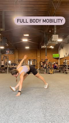 If you’re not incorporating mobility before your workouts YOU ARE MISSING OUT!

Priming the joints, muscles & CNS through light movement is a progress game changer! I’ve had so many clients come back and tell me how much better their workouts have be