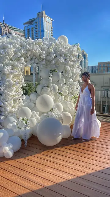 Experience luxury living in the heart of Uptown Charlotte‼️

 @thevuecharlotte is resort-style apartments, with modern amenities, stunning views, and convenient access to the city’s vibrant culture.

Lease today and enter for a chance to win Super VI