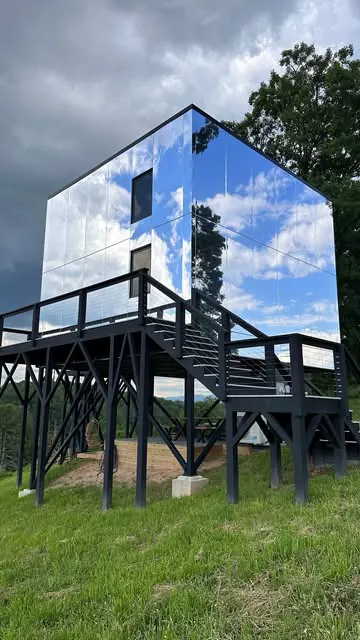 The first Mirror Hotel in the U.S. is open near Asheville and its incredible! (Hosted)

Send this to your travel buddy!

Follow @dailydreclt and @raleighwanderlust for more!

The @mirrorhotels are so trippy because they blend seamlessly with the surr