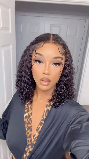 I love my CLOSURE kinky curly wig from @luvmehair 💜 (use code: kdalexis) 
• Easy to install 
• Low maintenance 
• 5x 5 HD LACE 
• Can be worn glueless 

#charlottehairstylist #charlottebraider #luvme #luvmehair #charlottemua #tapeinextensions #charl