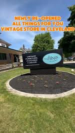 Welcome back @allthingsforu !! One of my favorite vintage stores is back and moved into their gorgeous new space in Tremont next to @terrapin.bakery 🎉 4 floors of curated vintage from furniture, art, clothing and so much to discover from the over 20