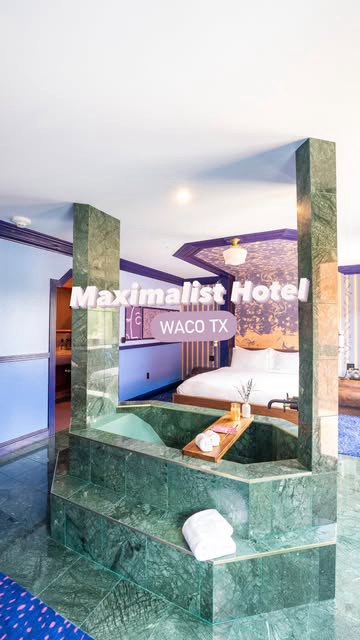 ✨LUXURY HOTEL GIVEAWAY✨

@hotelherringbone just opened up in @visitwacotexas and !WOW! This place is stunning! Each room is a mixture of maximalist meets a 20s/70s old school fusion in the most luxurious way! Each room is so gorgeous, but some even c