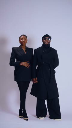 @iamitom said he’d never wear matching outfits with @ifedayoagoro 😂😂😂

#frankandife #couplefashion #blacklove #blackcouple