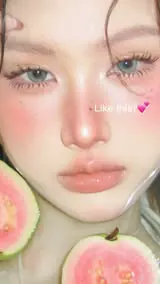 A summer snack🍉😭✨🫧🫧 

✨✨✨✨✨✨✨✨✨✨

Wearing @olens_contactlens Moonrise Lenses in the shade Dew Gray! Use my code Elizabeth10 at check out!! 

Look Inspo: @jellybean_xxdd 

Full tutorial to be uploaded later🖤

✨✨✨✨✨

#softgirl#makeup#tutorial#douy