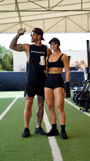 Power couple mode: ON.
Fueling every killer workout and our nonstop lifestyle with @slatemilk new 42g protein drink.
More protein. More energy. More reasons to crush it—together.