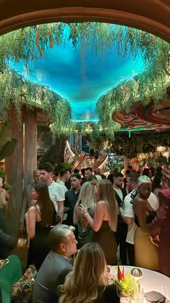 Last night @amazonico.mia has opened its doors on Brickell Avenue with three floors of entertainment inspired by the bossa nova spirit of Brazil 🙌🏼 

Check out Miami’s newest hot spot 🌴🍹 
More in stories
-——————————————
Anoche @amazonico.mia abri