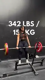 First time touching anything over 315 in 6 months🤨 
Also! @bobateaprotein is dropping their LYCHEE Electrolyte packets dropping NOW! Perfect for getting your hydration in this summer. 
Use code 10JADA for $$ off. 

Tank: @bigdawg.enterprises code JA