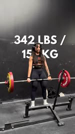 First time touching anything over 315 in 6 months🤨 
Also! @bobateaprotein is dropping their LYCHEE Electrolyte packets dropping NOW! Perfect for getting your hydration in this summer. 
Use code 10JADA for $$ off. 

Tank: @bigdawg.enterprises code JA