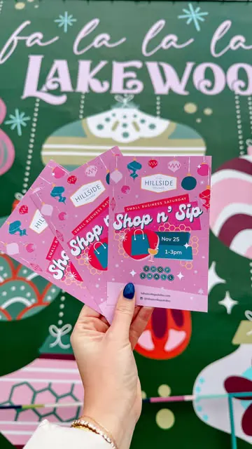 Sip n Shop small this Saturday from 1-3pm at @hillsidevillagedallas!! 🩷🛍️🥂

Small Saturday > Black Friday 🙌🎁 Grab some bubbly + take advantage of these discounts + sales THIS SATURDAY ONLY! Here’s a few to get excited about⬇️

🥂 Sips from @bubb