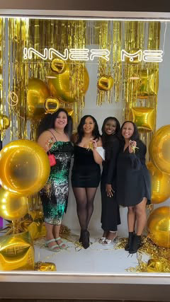 Happy New Year! 🥂

We had such a GREAT time bringing in 2024 at @3storieshouston 🎉✨

This spot is perfect for events!
• Beautiful Venue
• Street Parking + Valet
• Downtown Rooftop Views

Check out @3storieshouston as the perfect rental space for yo