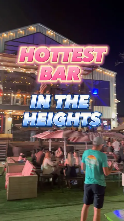 Night out in the Heights!
•
•
•
•
•
📍1221 W 20th St
#explorepage #explorehouston #thingstodoinhouston #bar #bars #heightshouston #htx #houstontx #musttry #barhopper #drinks #shots #houstonbarscene #houstonbar