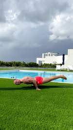 Niels: *tries to do something cool..

The Dictionary: “Biscuits” 

Definition: Stiff and/or sloppy flat feet that hang off the leg in a way that resembles a biscuit. 

As in: “My feet were straight-up biscuits during my handstand today”

👍🏻💁🏼‍♂️
