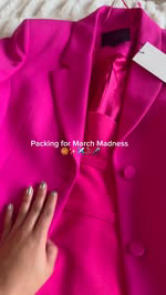 Tampa bound for the final week of March Madness—coming with the fits! ✨

Shoutout to @madiitoosmooth / @amadibstyling for keeping me right!

Who else is in Tampa for March Madness?