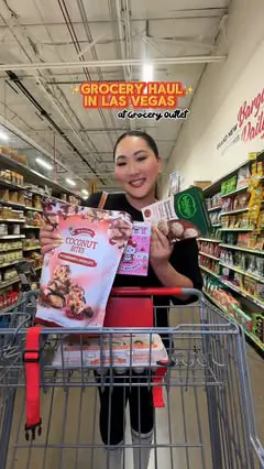 Let’s go grocery shopping at @grocery_outlet 🛒🍎🧀🥩 @westcraiggo #groceryoutletpartner 
 
I love Grocery Outlet because they always have the BEST deals. They even have their competitors’ pricing listed so I can actually see how much I’m saving They