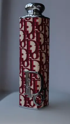 I still can’t get over how stunning these Dior lipsticks are! 😍

I hope you are having a good weekend, I’m starting a new job tomorrow! Very excited.

@diorbeautylovers @diorbeauty #diorbeauty #diormakeup #diorlipstick #dior