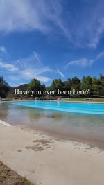 Come with me 🏊‍♀️ 
📍 Glen Helen Regional Park
Swimming Complex

Open Wed-Sun from 10 am to 4 pm
$8 park fee
$11 swimming fee pp ( 3 yrs and under free)

Pay for the parking fee at the gate. Sharp right to the swimming complex. The swimming complex 