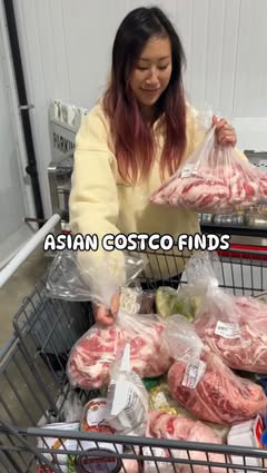 Not my mom forgetting we’re a family of 2.5 and legit buying FOUR BAGS bc it was too good of a deal 😭

@rescofoodla been going viral for being known as Asian Costco and having crazy good deals, hard-to-find produce, and specialty snacks. 🛒
But perh