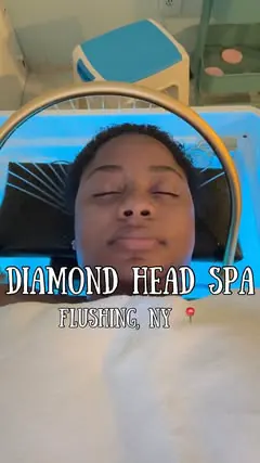 @diamondheadspa is a spa located in Flushing, NY. I got their Ginger Scalp Care Treatment plus a Facial Cleaning and Sheet Mask. The treatment was $65 for 60 minutes. The Ginger Scalp Care Treatment has various benefits such as 

🌸 Anti inflammatory