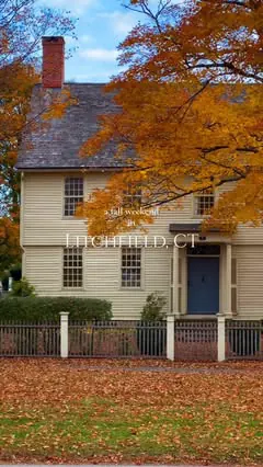 🍁Comment GUIDE 🍁for my Litchfield Hills Travel Guide. This is one of our favorite weekend trips to take here in Connecticut in the fall. 

We just returned from our weekend away there, and enjoyed staying @theabnerhotel in Litchfield for the first 