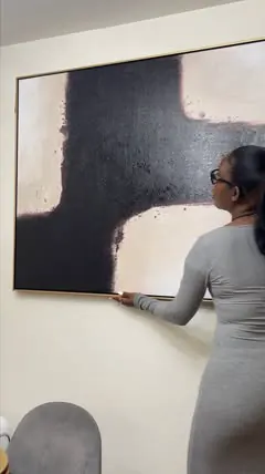 I’ve been searching for the perfect piece of art to complete my dining room, and I finally found it at @jordansfurniture . I wanted something bold, but still modern that would pull the entire space together without overpowering it. #jordansfurniture 