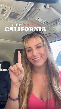 So glad we could escape the heat at @embarcaderoinn and we were OBSESSED with our room!!🌊

👉🏻follow me @MyahSalinas for more recs and let me know where to try next! 🤍