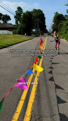 I randomly found this video and thought it is just so wholesome 🥹

#runningmotivation #positivity #runningcommunity #distancerunner #raceday