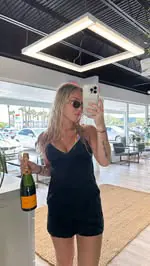 hands down my favorite all natural anti-aging treatment for under eye & more 👀🍒 @diamantemedispa 

⚠️ TRIGGER WARNING: needles 💉 

the possibilities with PRP platelet rich plasma derived from your own blood seem endless 💉 🩸 you can:

revitalize 