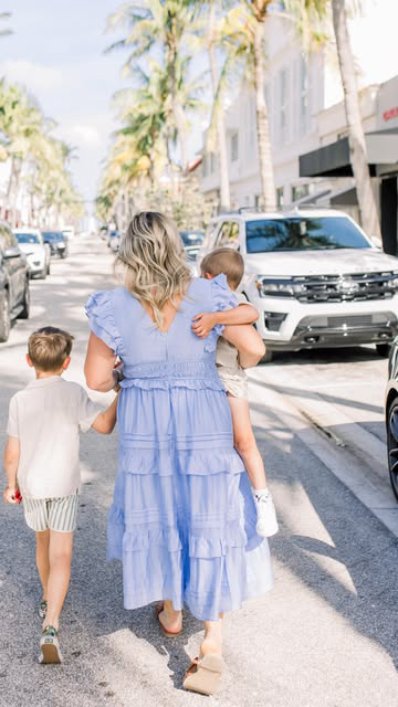 #AD Some days I feel like I live in my @ford Expedition® Limited MAX SUV but these are the days! I love that my Expedition SUV offers comfort and functionality for my active family. Just check out how easily the third row can fold down and then with 