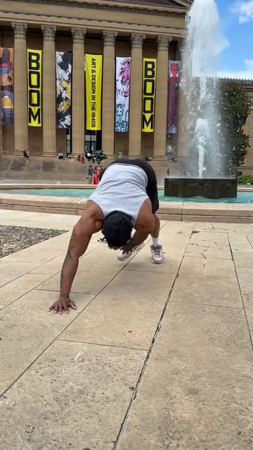 ALL THE SHIT THAT LEARNED REALLY GOT ME READY WHEN I GET MY SHOT ☄️

KHAOTIC PUSH-UP  @phillyartmuseumarea 🏛️

REPS OVER TRICKS ✅✅✅

#determined #reps