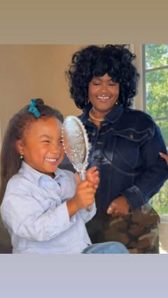 When your kid’s curls fight back harder than a K-Pop demon… you call in @myrevair 👻💨
I’ve been helping @thejeanniemai with Monaco’s hair, and spooky wash days don’t stand a chance!

We love it so much we’re giving one away!
✨ Comment why you need i