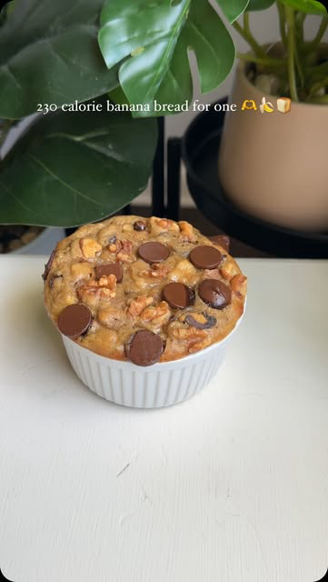 230 calorie banana bread for one 🫶🍌🍞

do you ever have spotty bananas and really want to make banana bread but don’t necessarily feel like making an entire loaf??? well if that’s you, I can relate! which is why last year , I started making this si