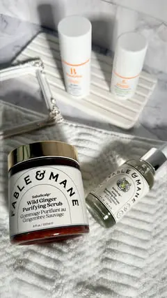 #GiftedByBeautyStat
.

𝓣𝓱𝓪𝓷𝓴 𝔂𝓸𝓾 𝓼𝓸 𝓶𝓾𝓬𝓱 @beautystat and @fableandmane for sending over these wonderful products! 

✔️ 𝐂 𝐄𝐲𝐞 𝐏𝐞𝐫𝐟𝐞𝐜𝐭𝐨𝐫 𝐃𝐚𝐫𝐤 𝐂𝐢𝐫𝐜𝐥𝐞 𝐑𝐞𝐝𝐮𝐜𝐢𝐧𝐠 𝐕𝐢𝐭𝐚𝐦𝐢𝐧 𝐂 𝐄𝐲𝐞 𝐂𝐫𝐞𝐚𝐦 ~> absorbs ve