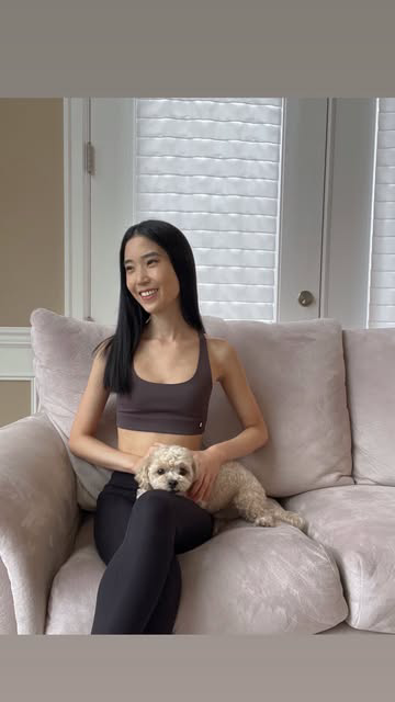 Morning in my life as a 24 year old dog mom living in Seattle ☁️ Always ready to take on the day with @on and @nordstrom 👟🐾 #NordstromPartner 

Shop these looks on my LTK at liketk.it/5rKgt  💌 Comment “SHOP” & I’ll DM you the link . . .
#On #Dream