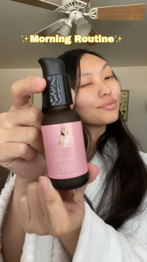 oh look! it’s me on the cover @onoxa_com 💞

15% off code: OBEY15
you can shop @onoxa_com & get your custom labels too on the products you order! take care of youuu

— using their healthy hair growth serum, vitamin c face serum, lash & brow serum, & 